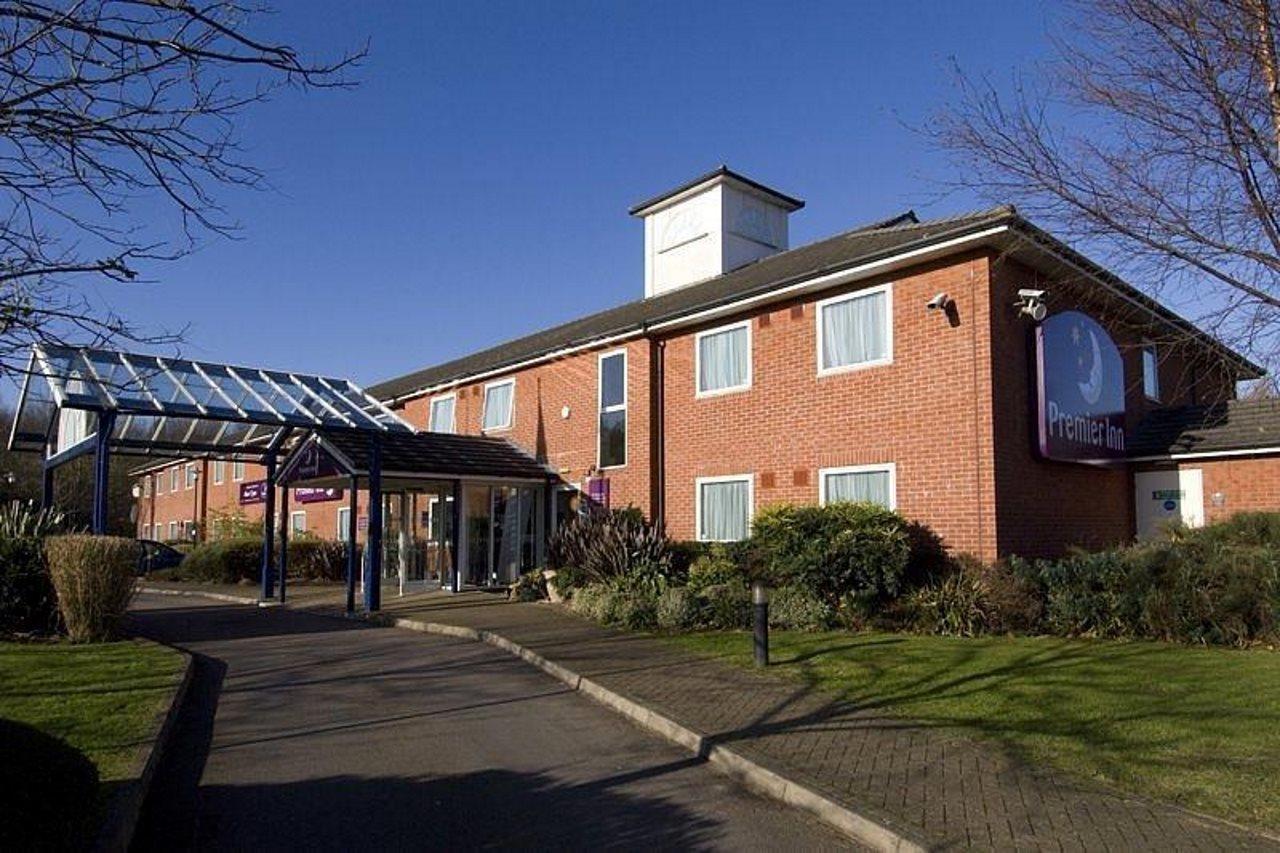 Premier Inn Pontypool Kültér fotó